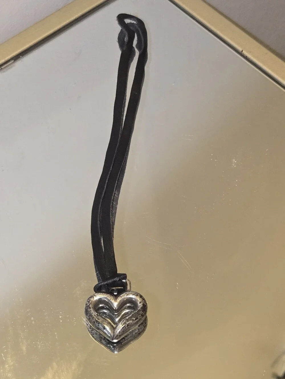Brighton Vintage Silver Plated Open Heart Bag Charm Zipper Pull Black Leather Co